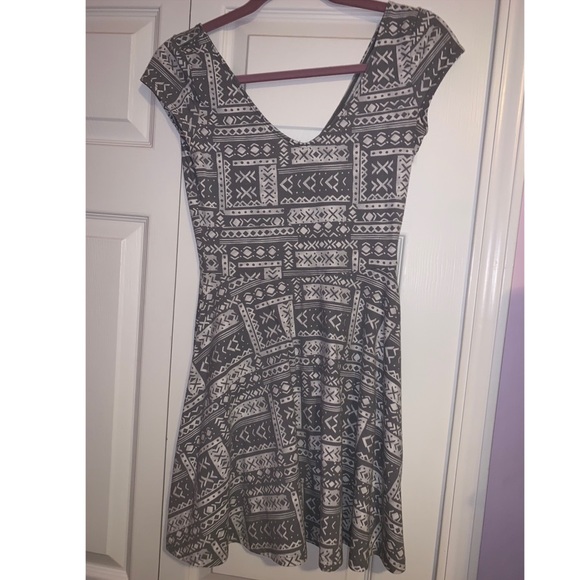 Hollister dress - Picture 2 of 3